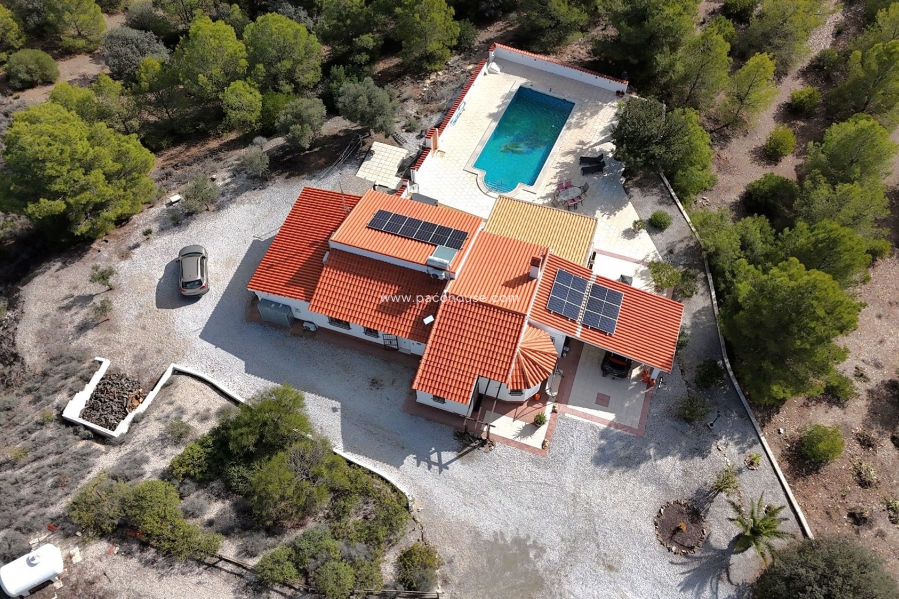 Resale - Villa -
Zarzalico