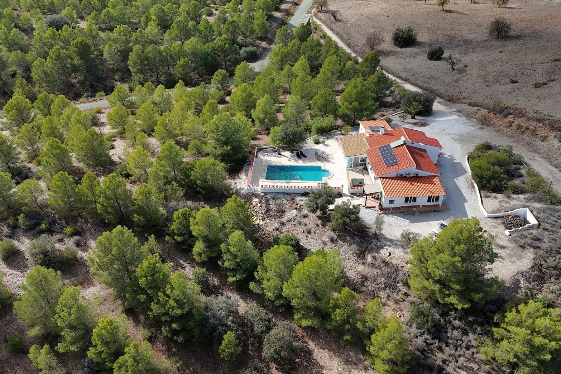 Resale - Villa -
Zarzalico