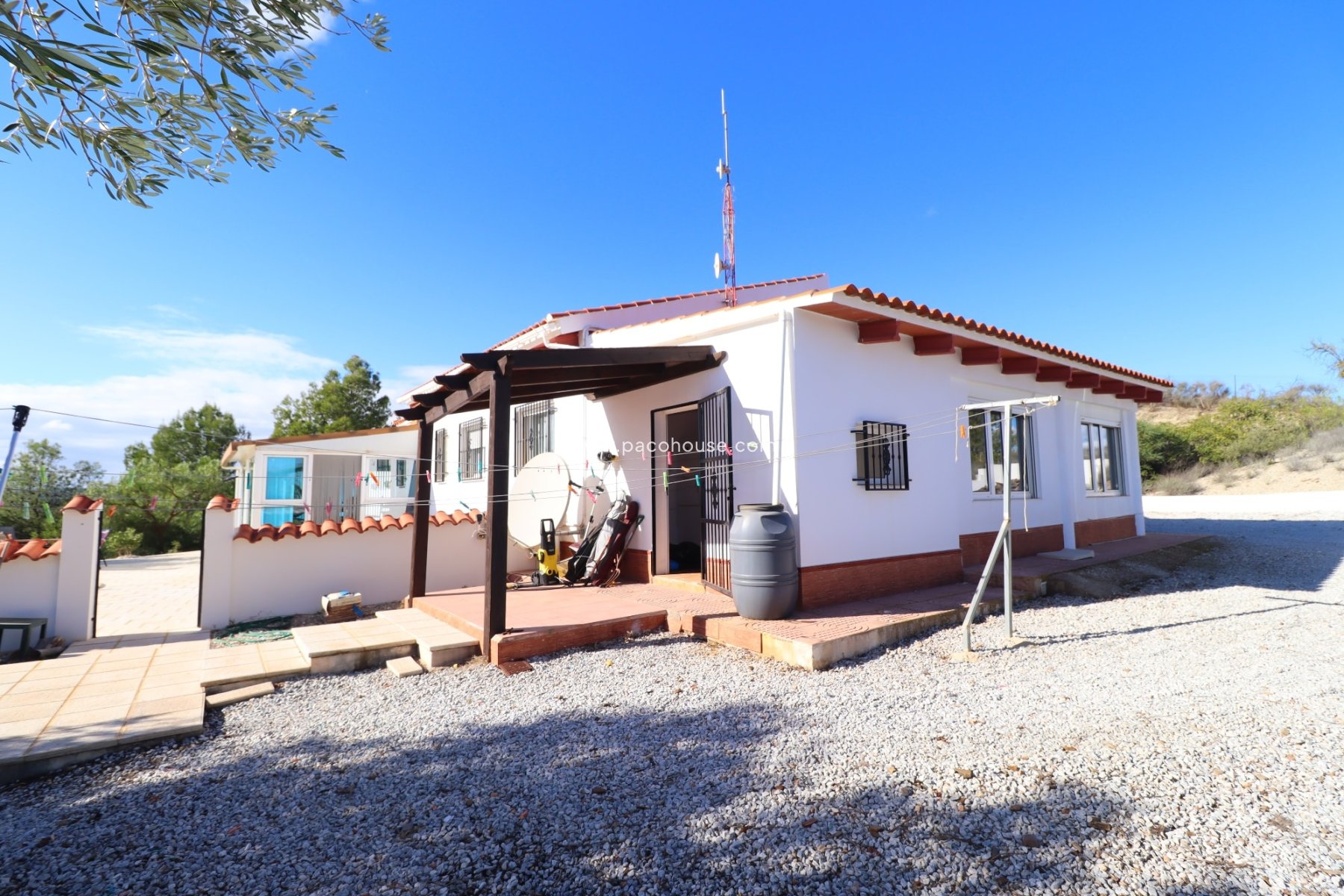 Resale - Villa -
Zarzalico