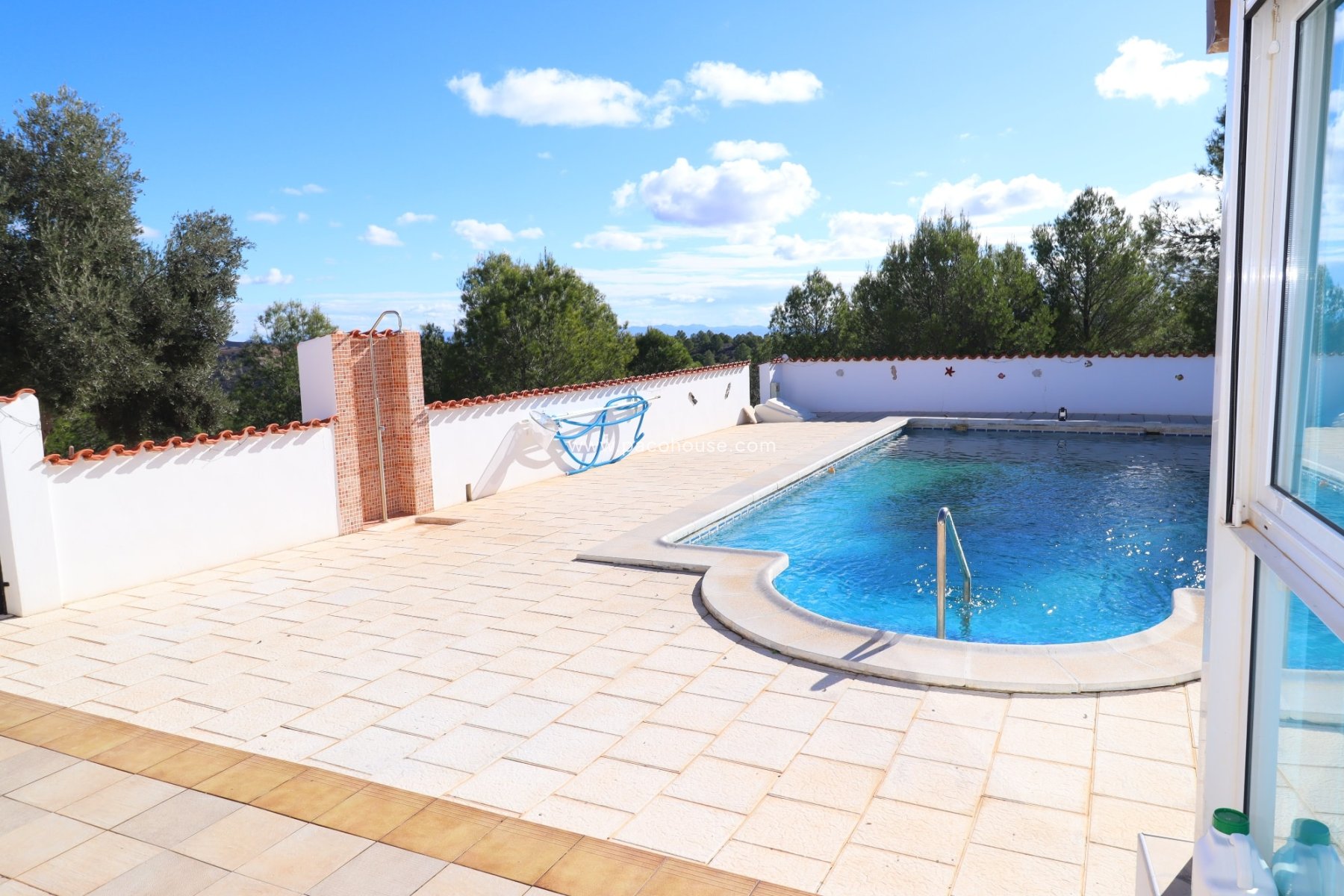 Resale - Villa -
Zarzalico