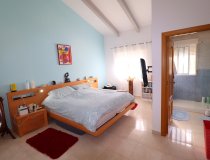 Resale - Villa -
Zarzalico