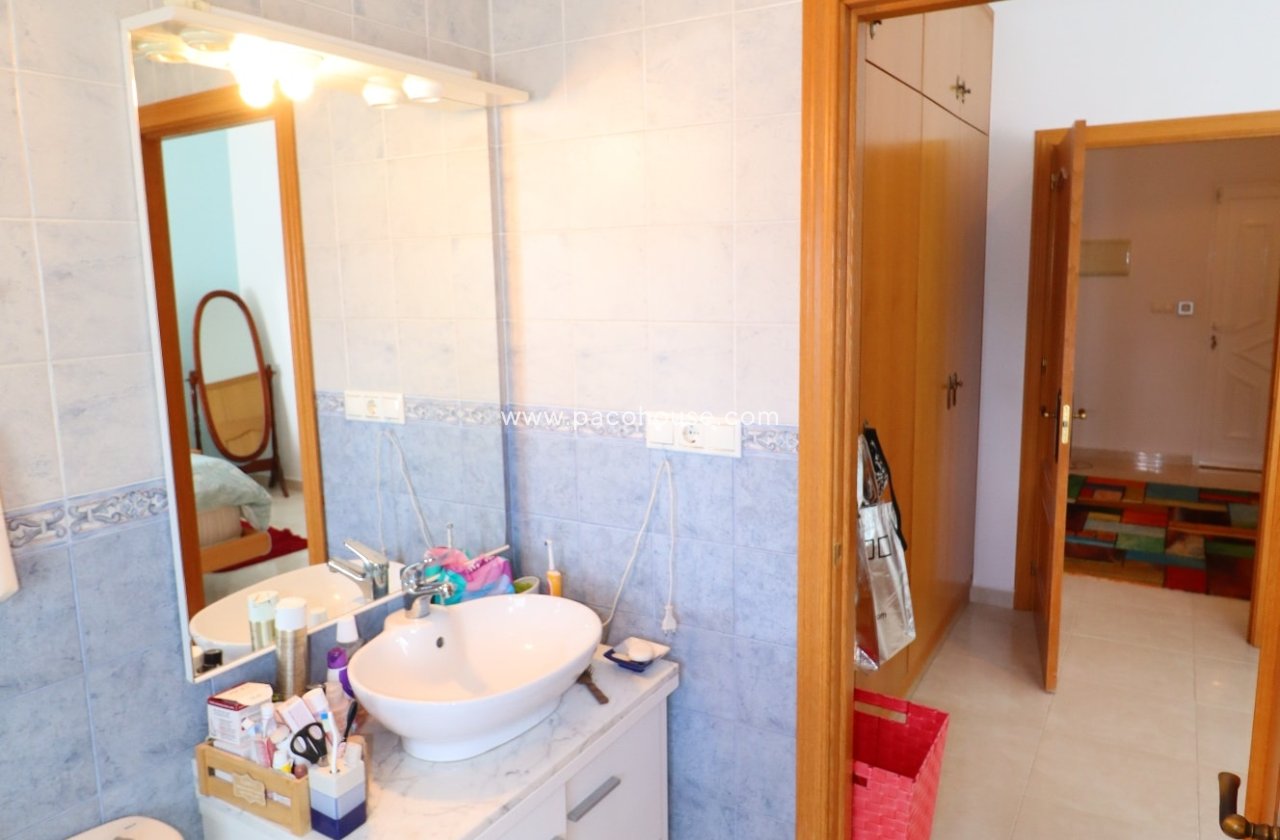 Resale - Villa -
Zarzalico