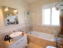 Resale - Villa -
Zarzalico