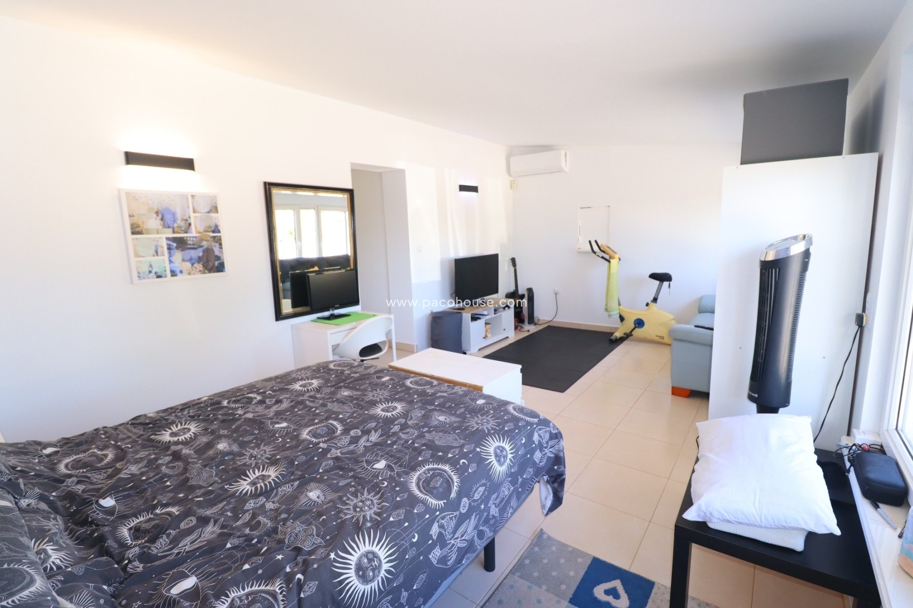 Resale - Villa -
Zarzalico