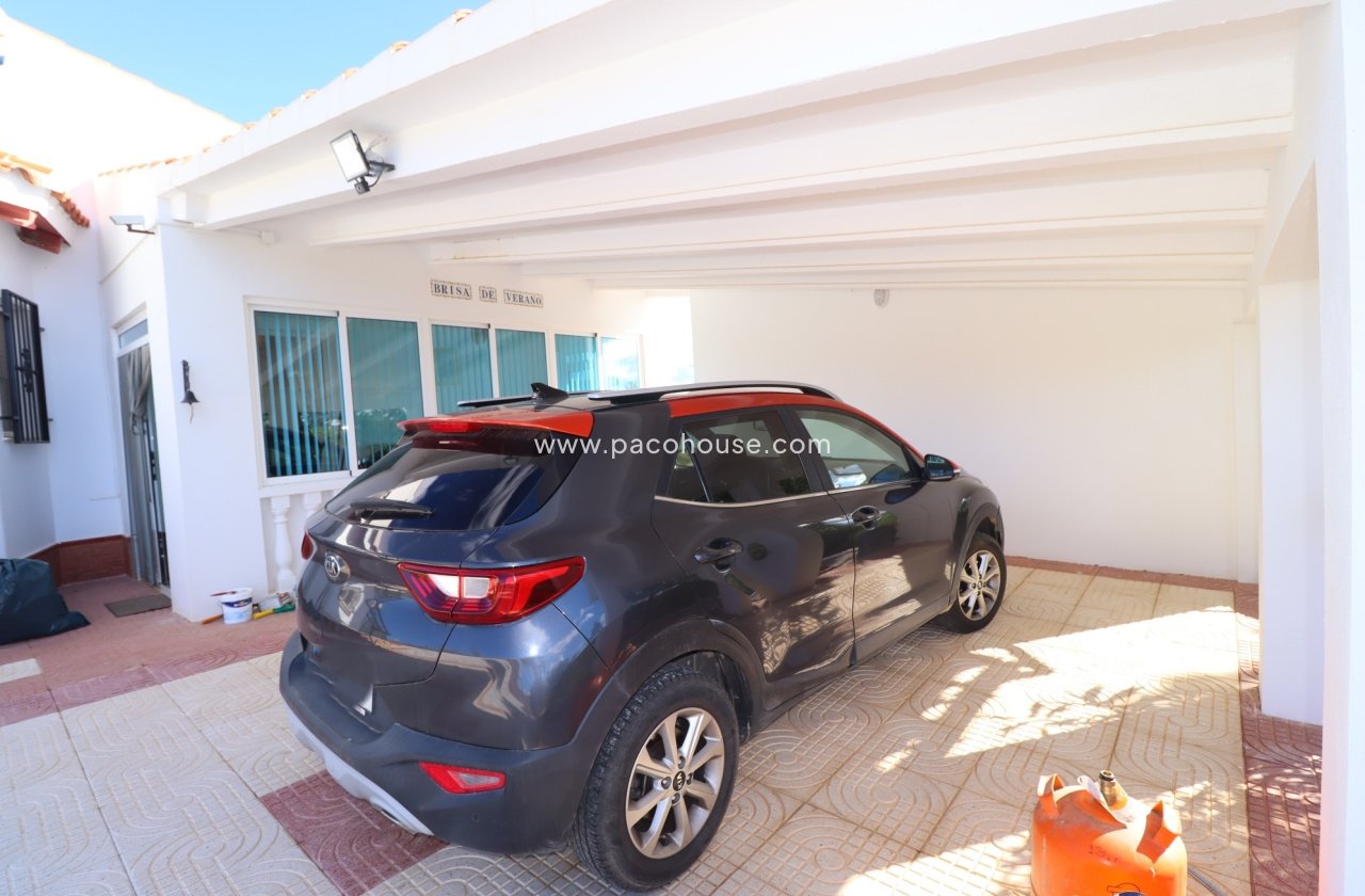 Resale - Villa -
Zarzalico