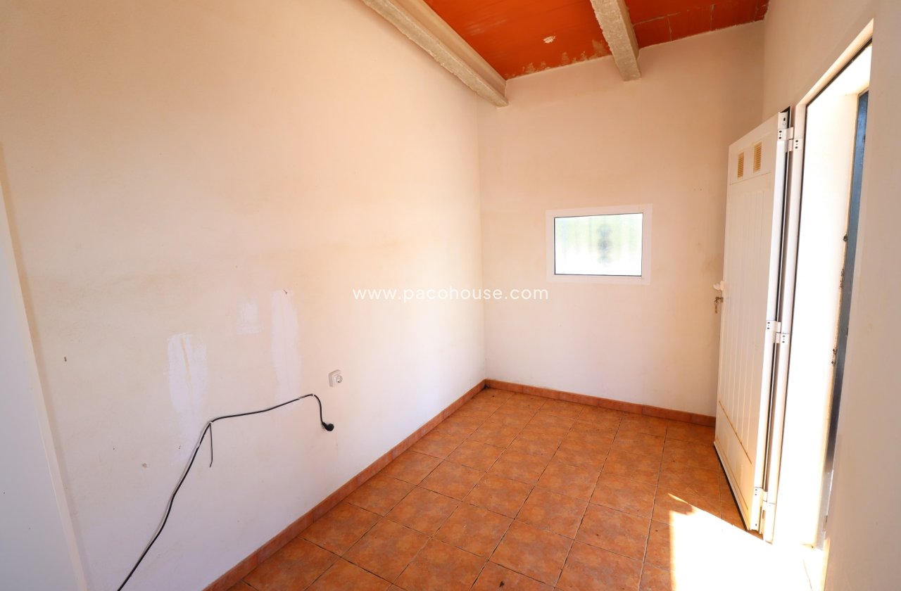 Resale - Villa -
Zarzalico