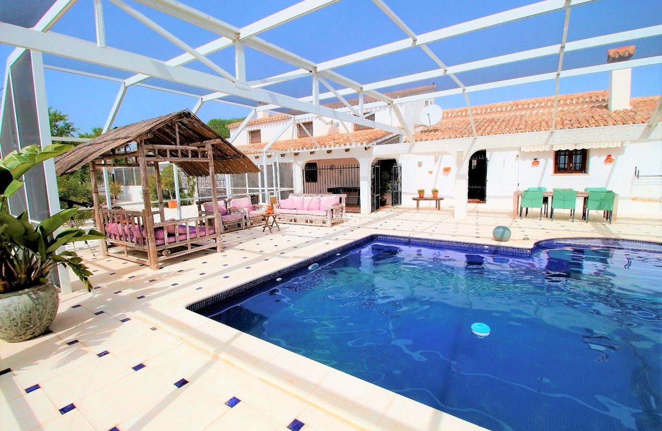 Reventa - Cortijo -
Puerto Lumbreras