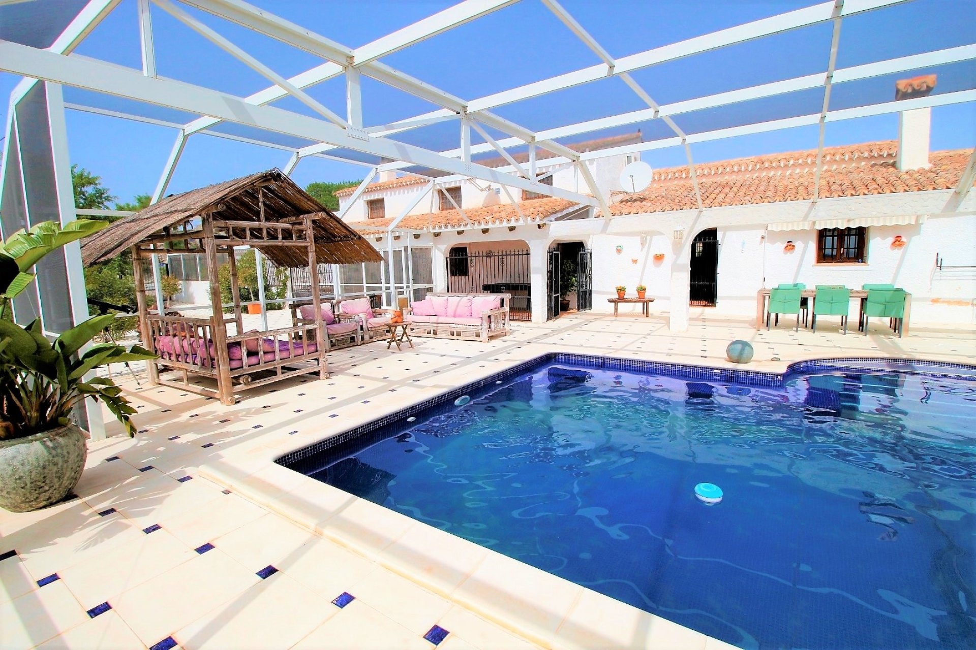 Reventa - Cortijo -
Puerto Lumbreras