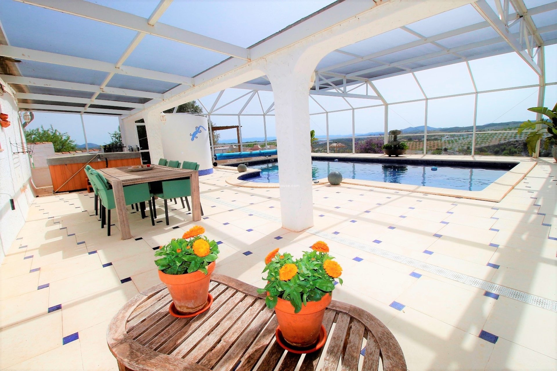 Reventa - Cortijo -
Puerto Lumbreras