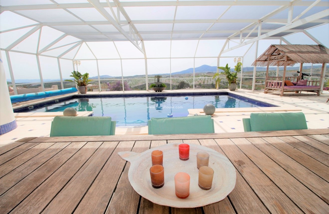 Reventa - Cortijo -
Puerto Lumbreras