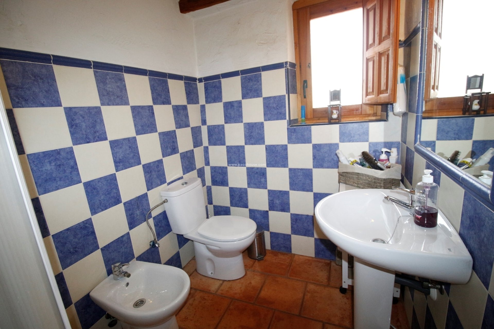 Reventa - Cortijo -
Puerto Lumbreras