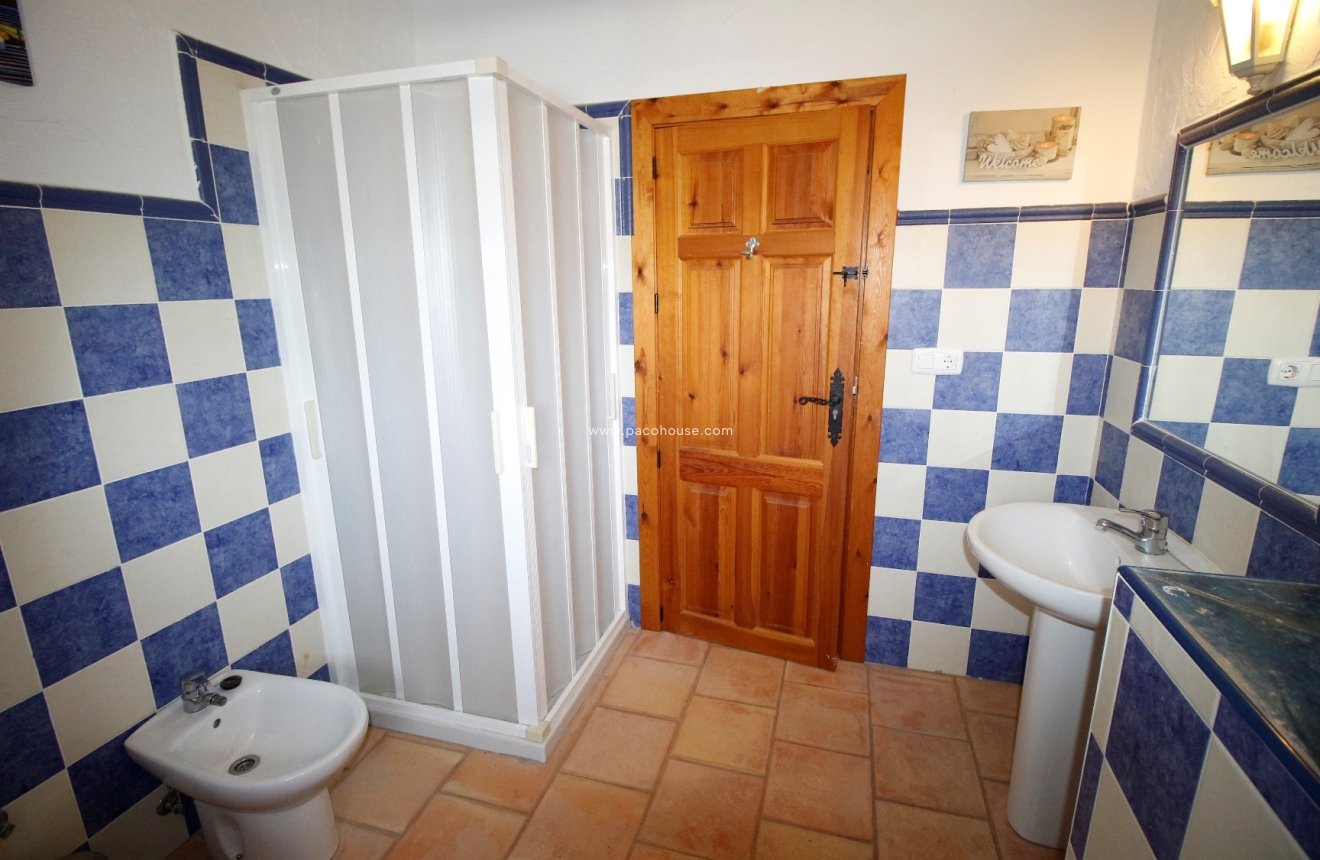 Reventa - Cortijo -
Puerto Lumbreras