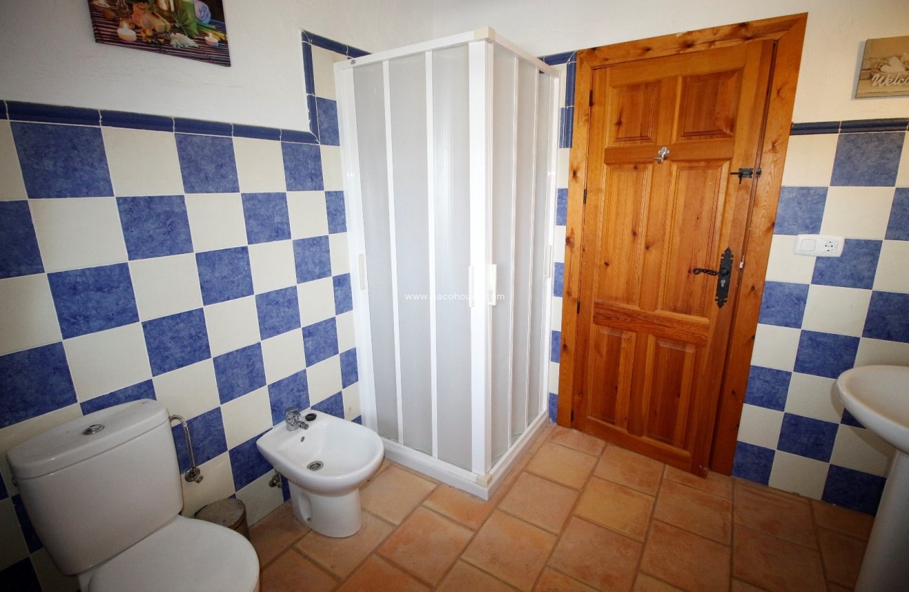 Reventa - Cortijo -
Puerto Lumbreras