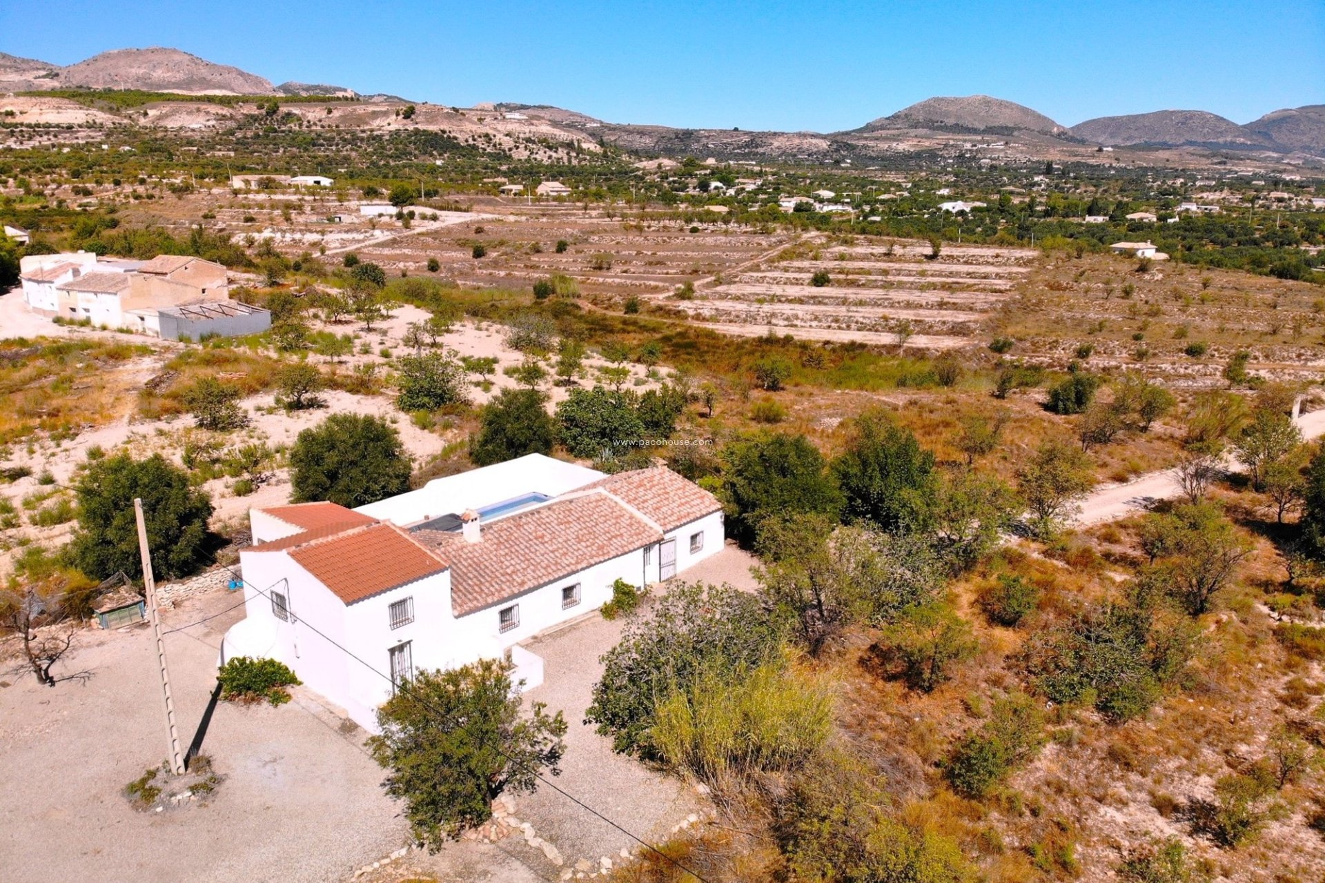 Reventa - Cortijo -
Velez-Blanco