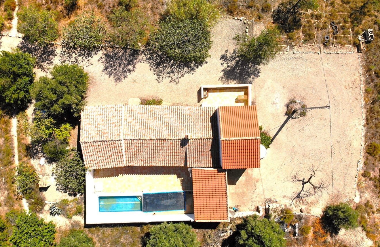 Reventa - Cortijo -
Velez-Blanco