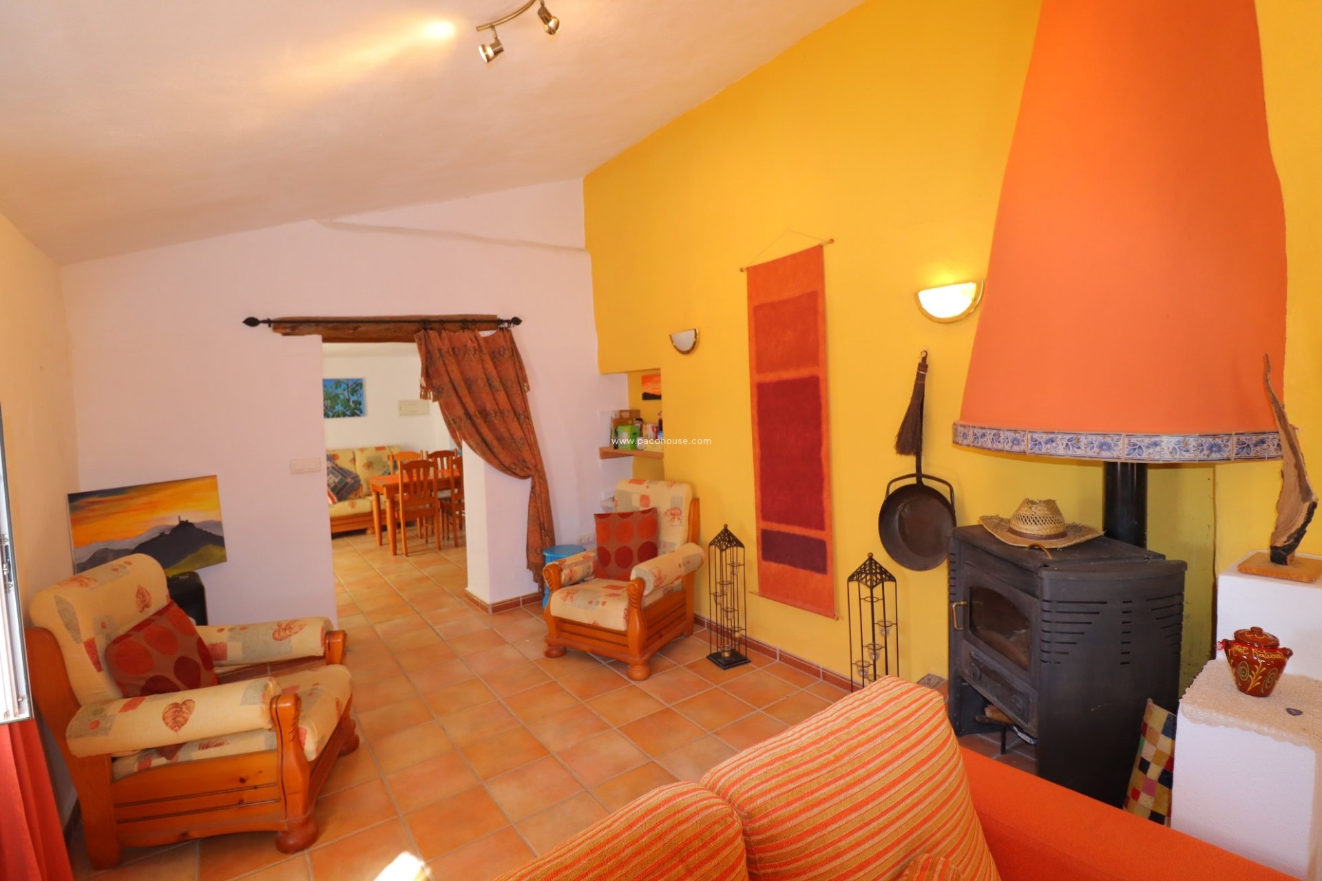 Reventa - Cortijo -
Velez-Blanco