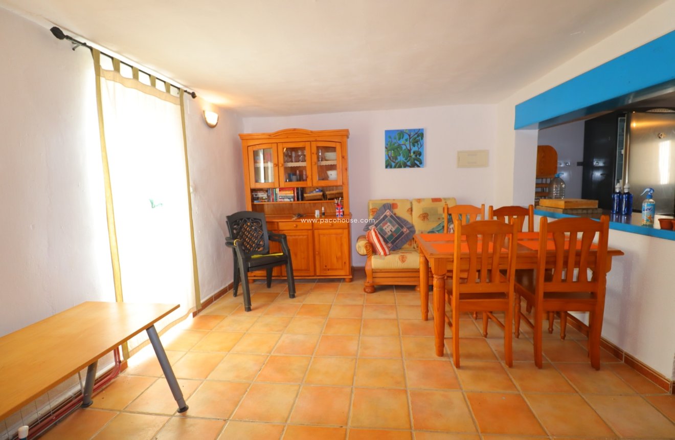 Reventa - Cortijo -
Velez-Blanco