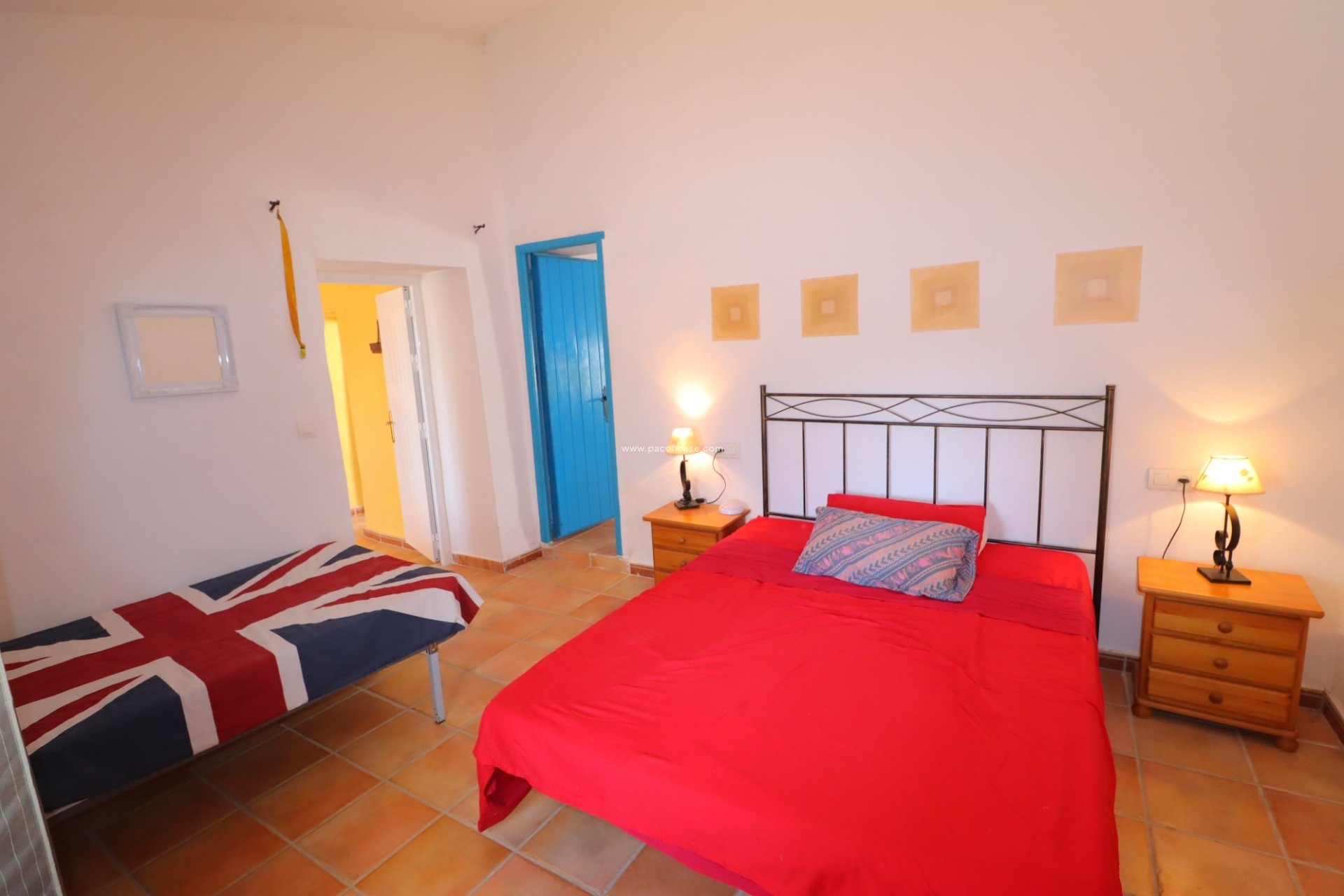 Reventa - Cortijo -
Velez-Blanco