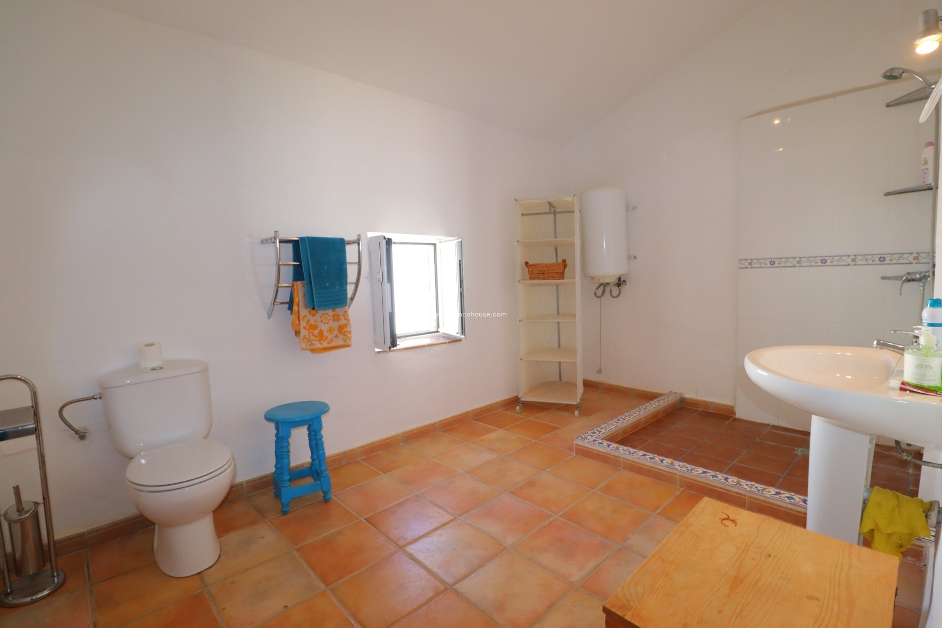 Reventa - Cortijo -
Velez-Blanco