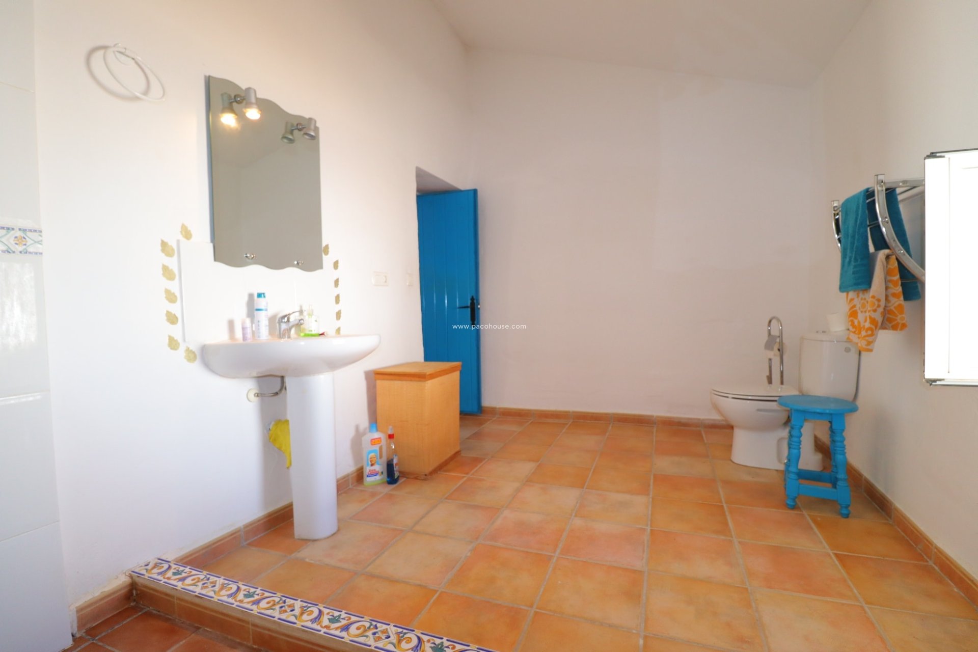 Reventa - Cortijo -
Velez-Blanco