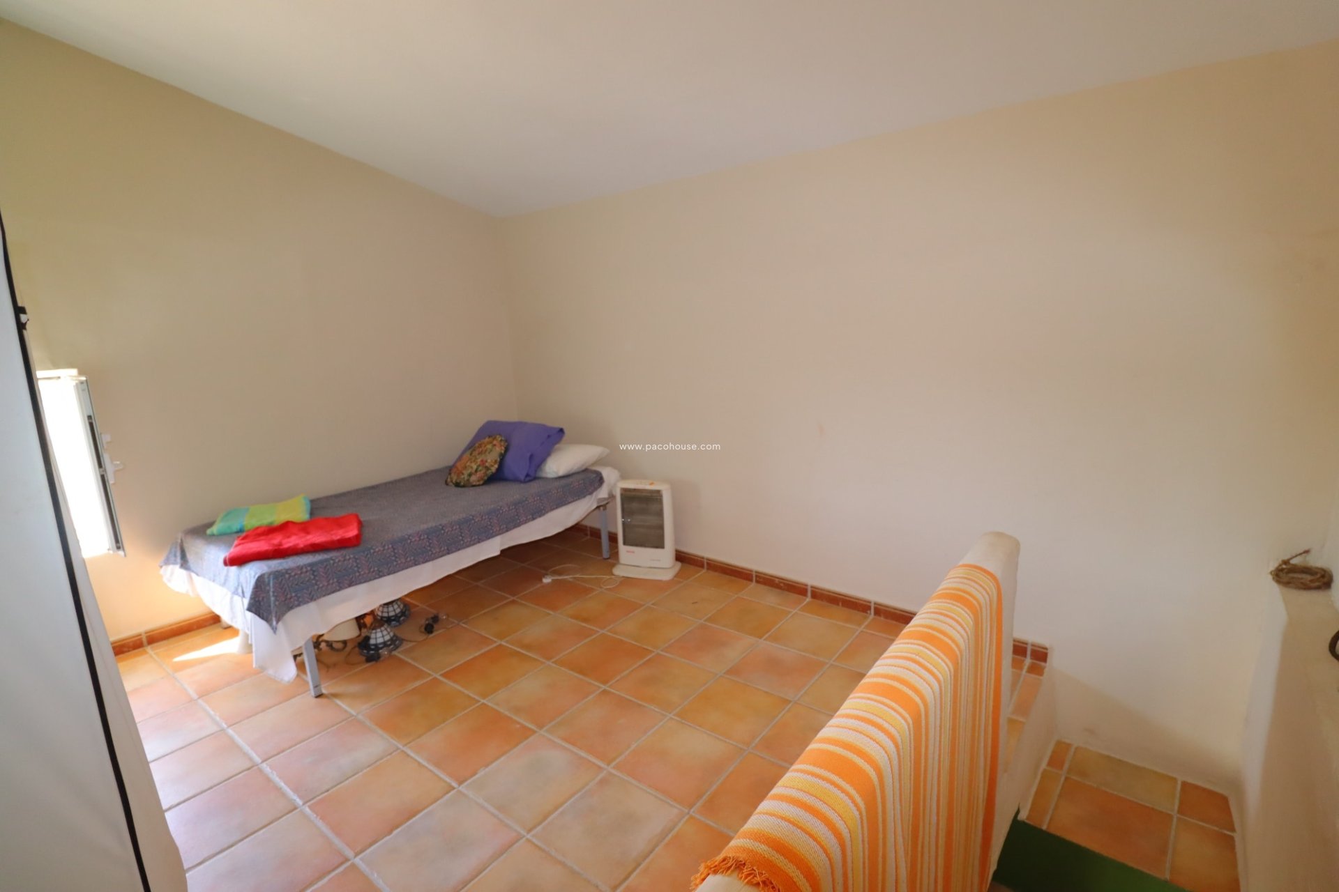 Reventa - Cortijo -
Velez-Blanco