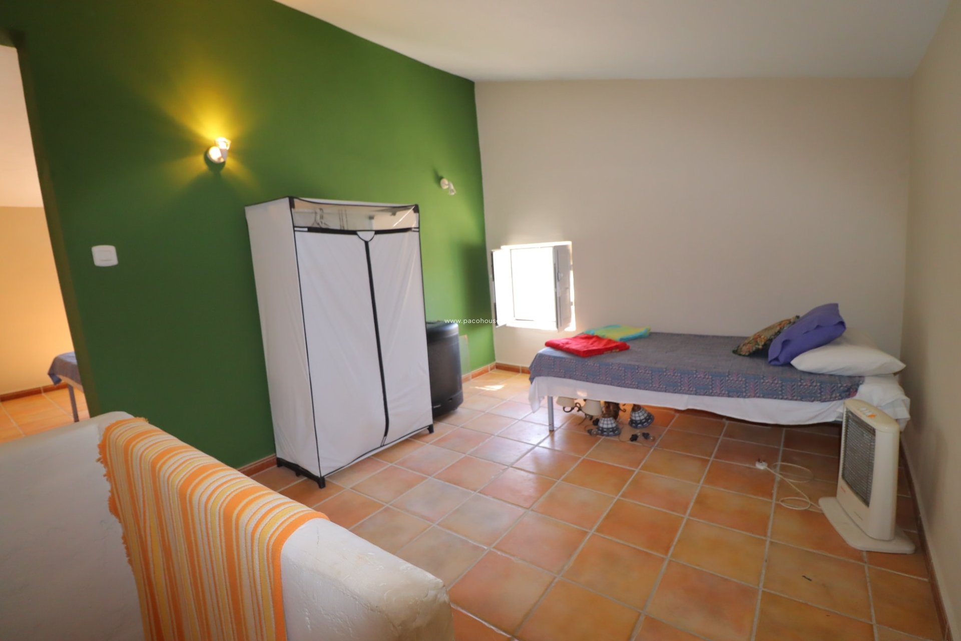 Reventa - Cortijo -
Velez-Blanco