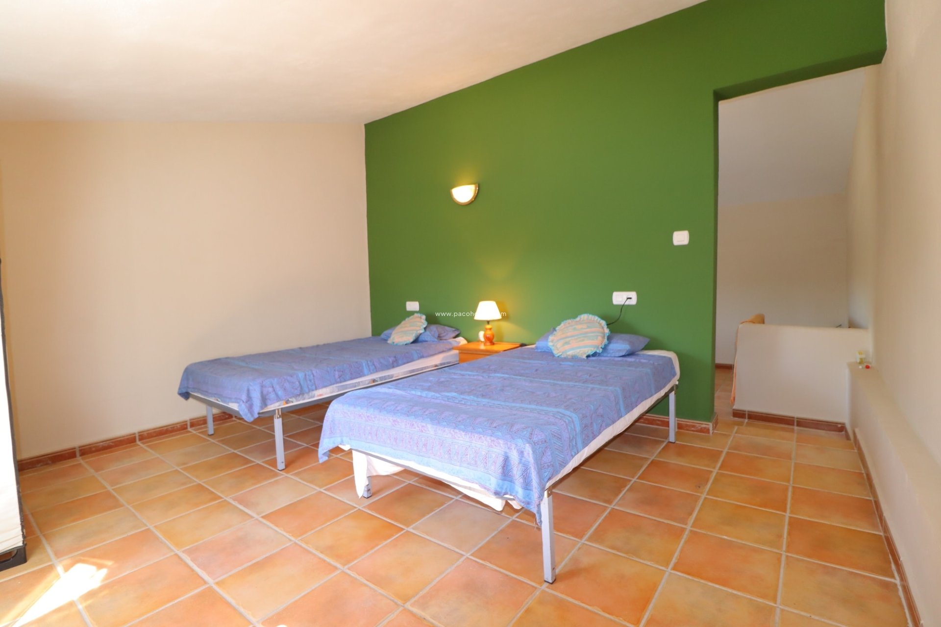 Reventa - Cortijo -
Velez-Blanco