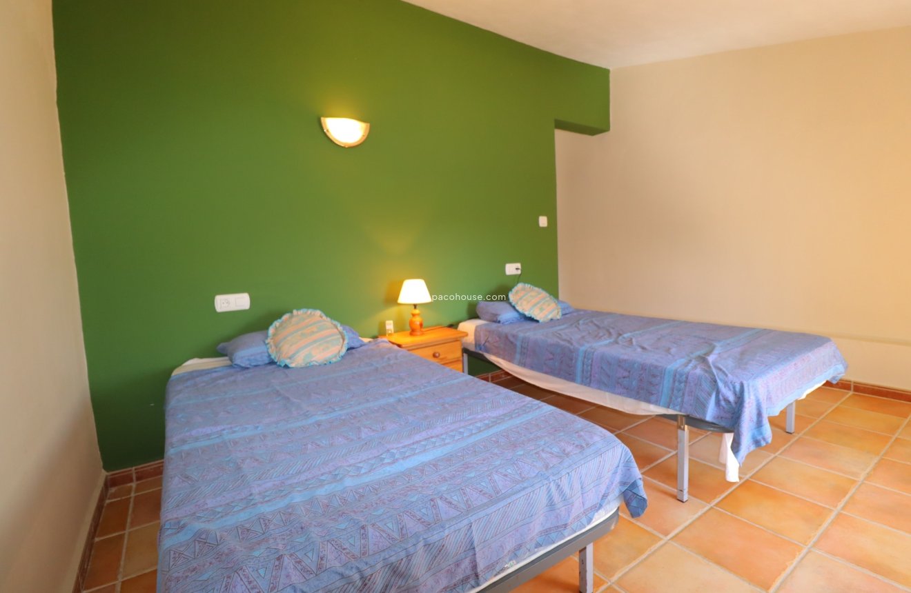 Reventa - Cortijo -
Velez-Blanco