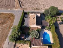 Reventa - Country House -
Purias