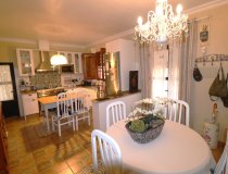 Reventa - Country House -
Purias