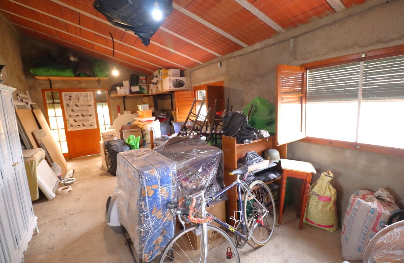 Reventa - Country House -
Purias