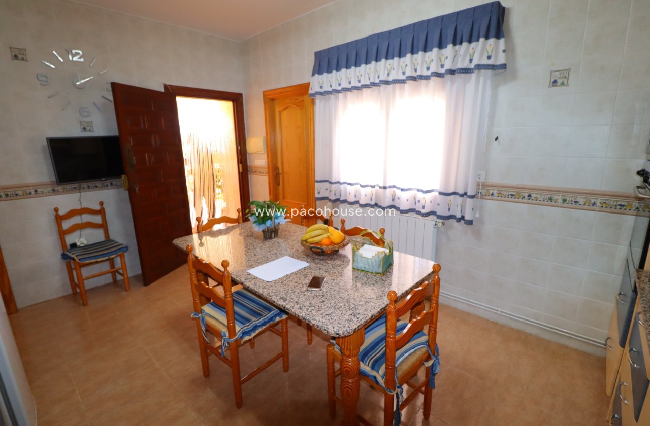 Reventa - Country House -
Purias