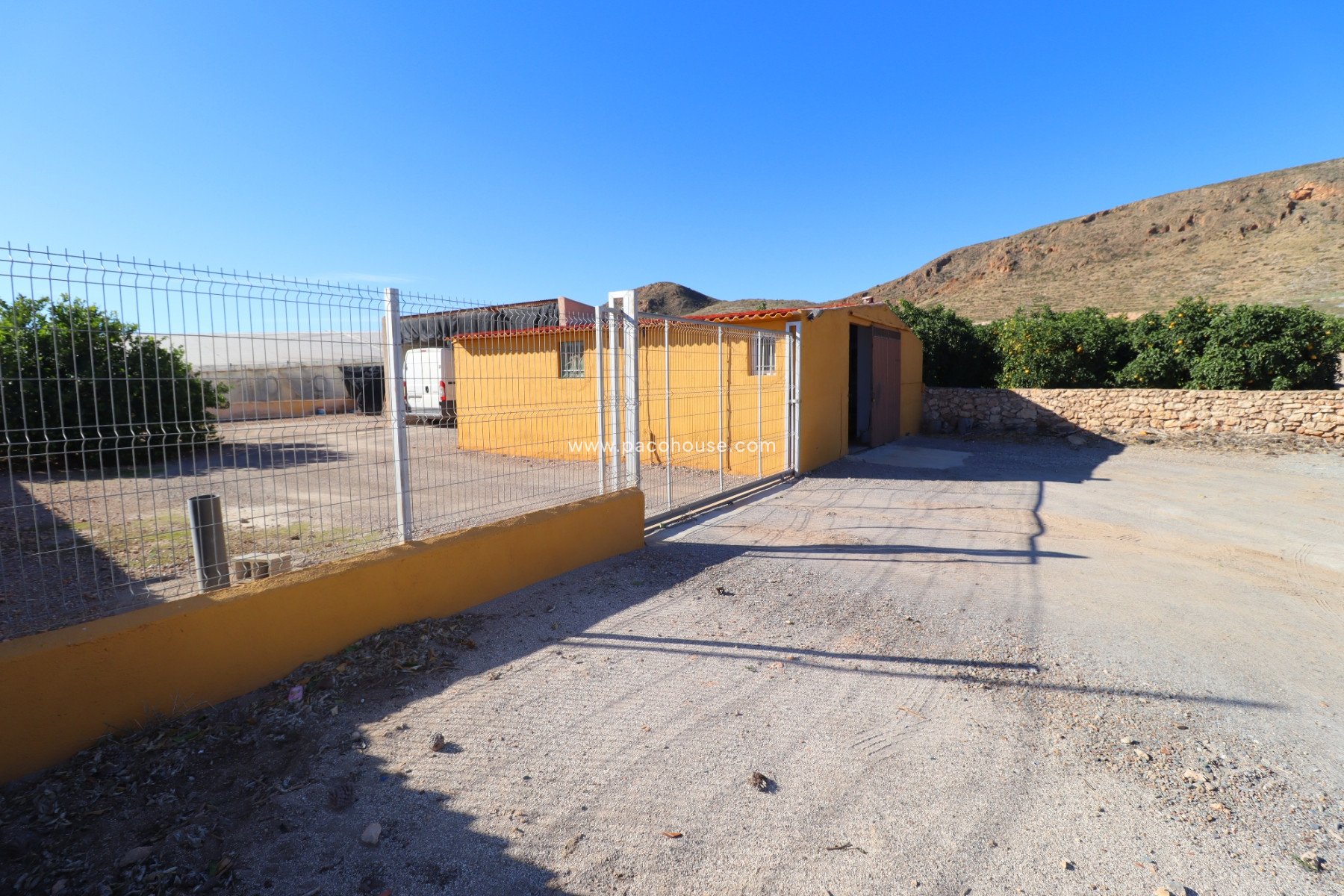 Reventa - Country House -
Purias