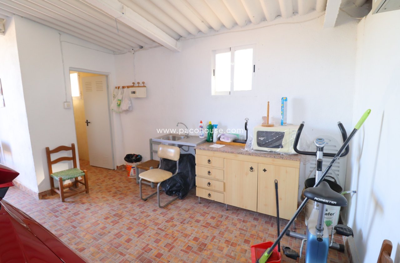 Reventa - Country House -
Purias