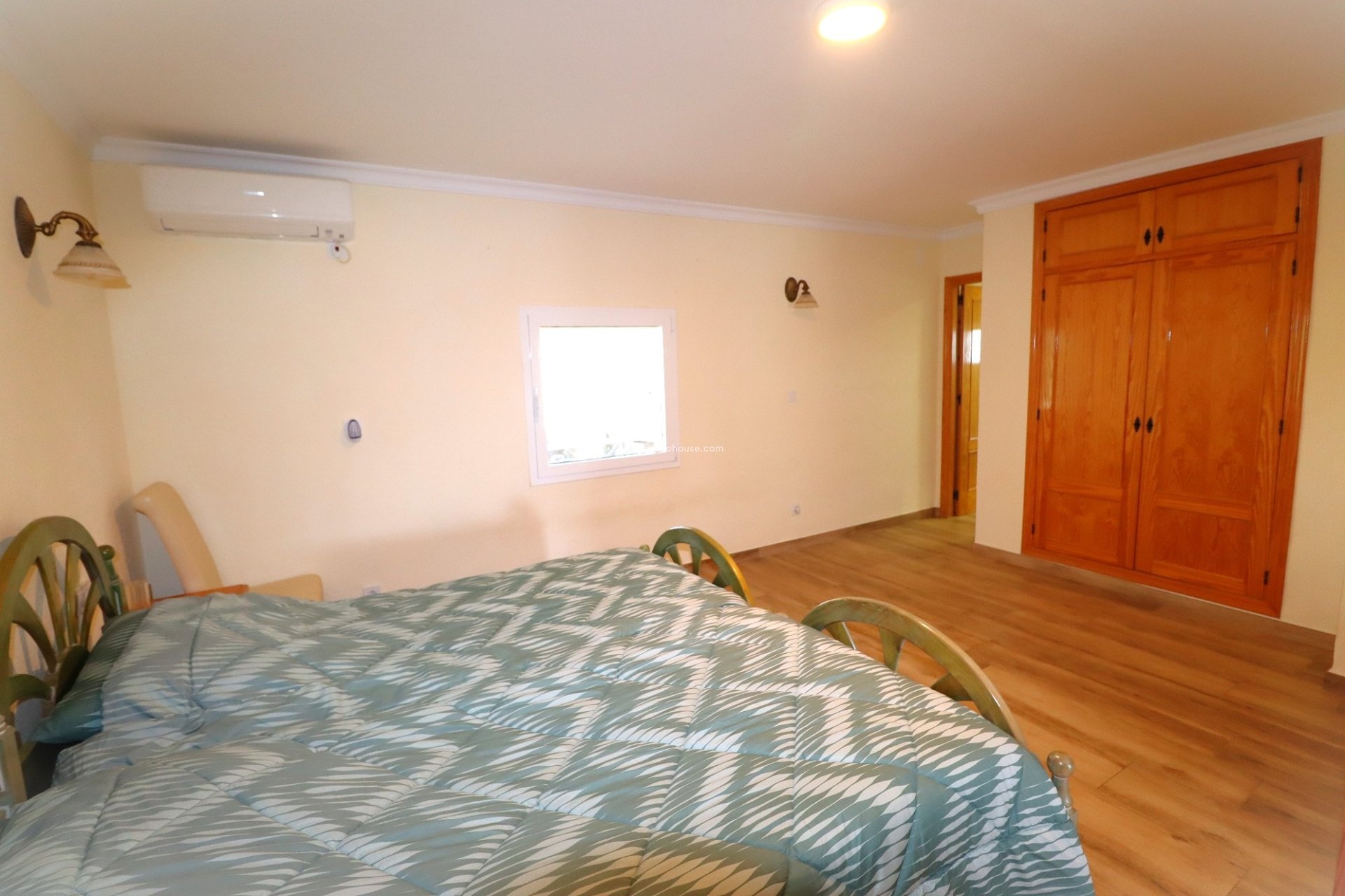 Reventa - Country House -
Zarzalico