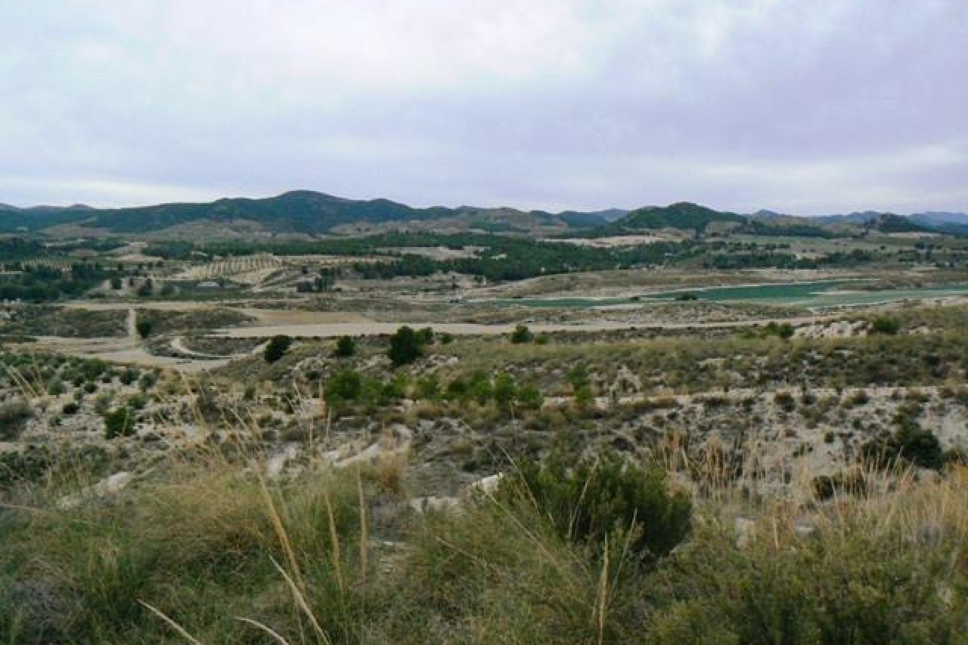 Reventa - Parcela / Terreno -
La Parroquia