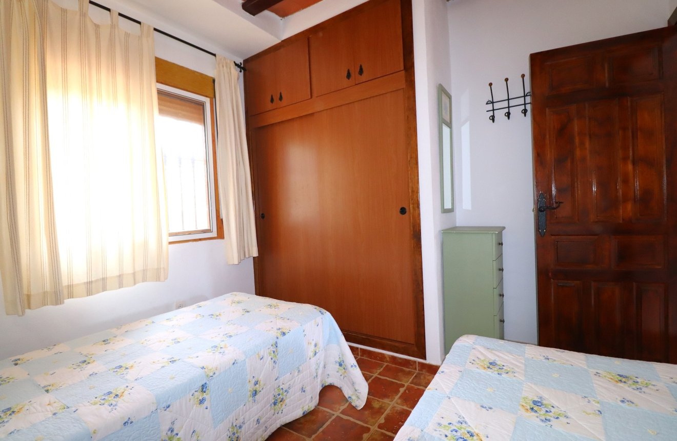 Reventa - Villa -
Aledo