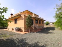 Reventa - Villa -
La Parroquia