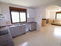 Reventa - Villa -
La Parroquia