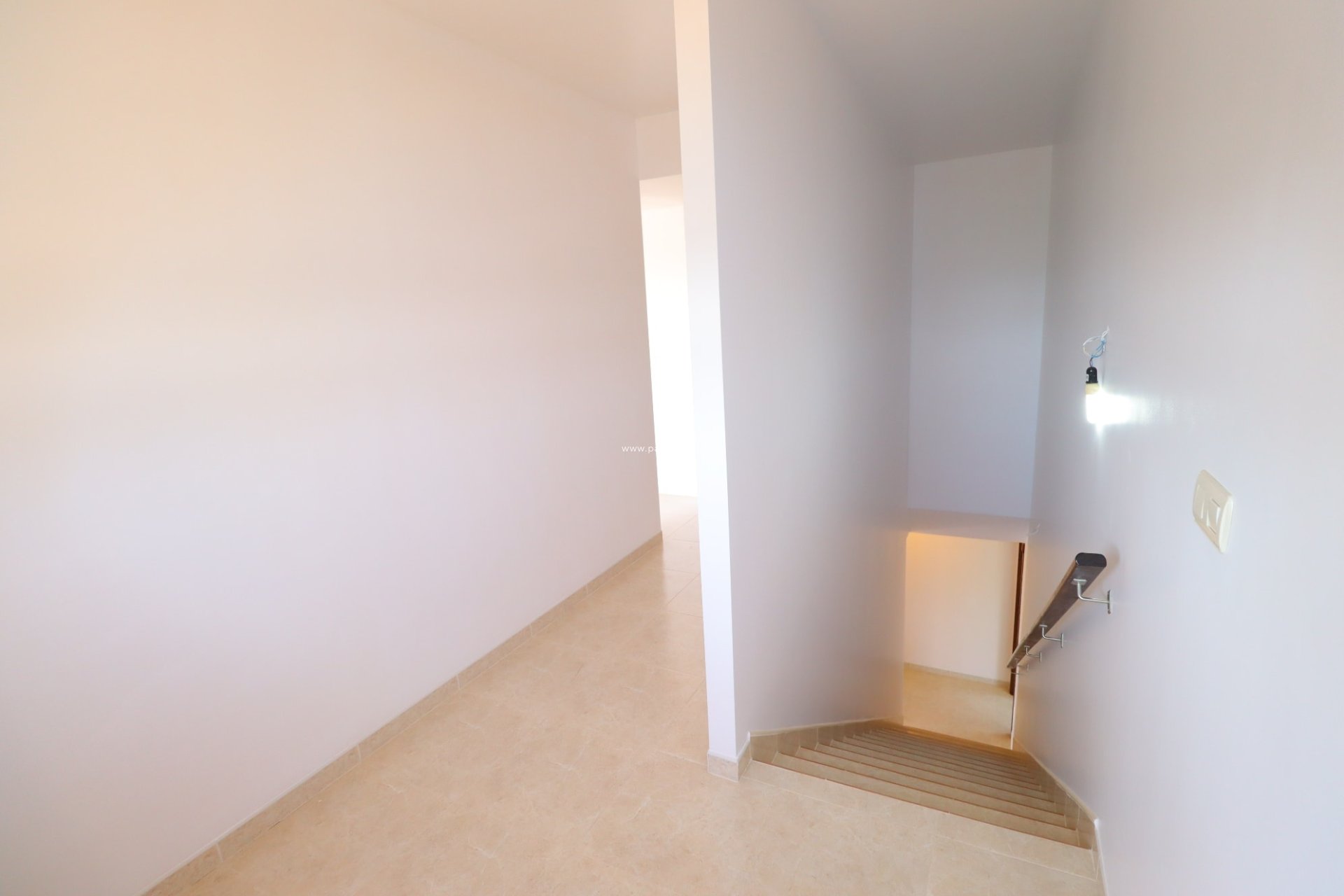 Reventa - Villa -
La Parroquia