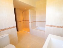 Reventa - Villa -
La Parroquia