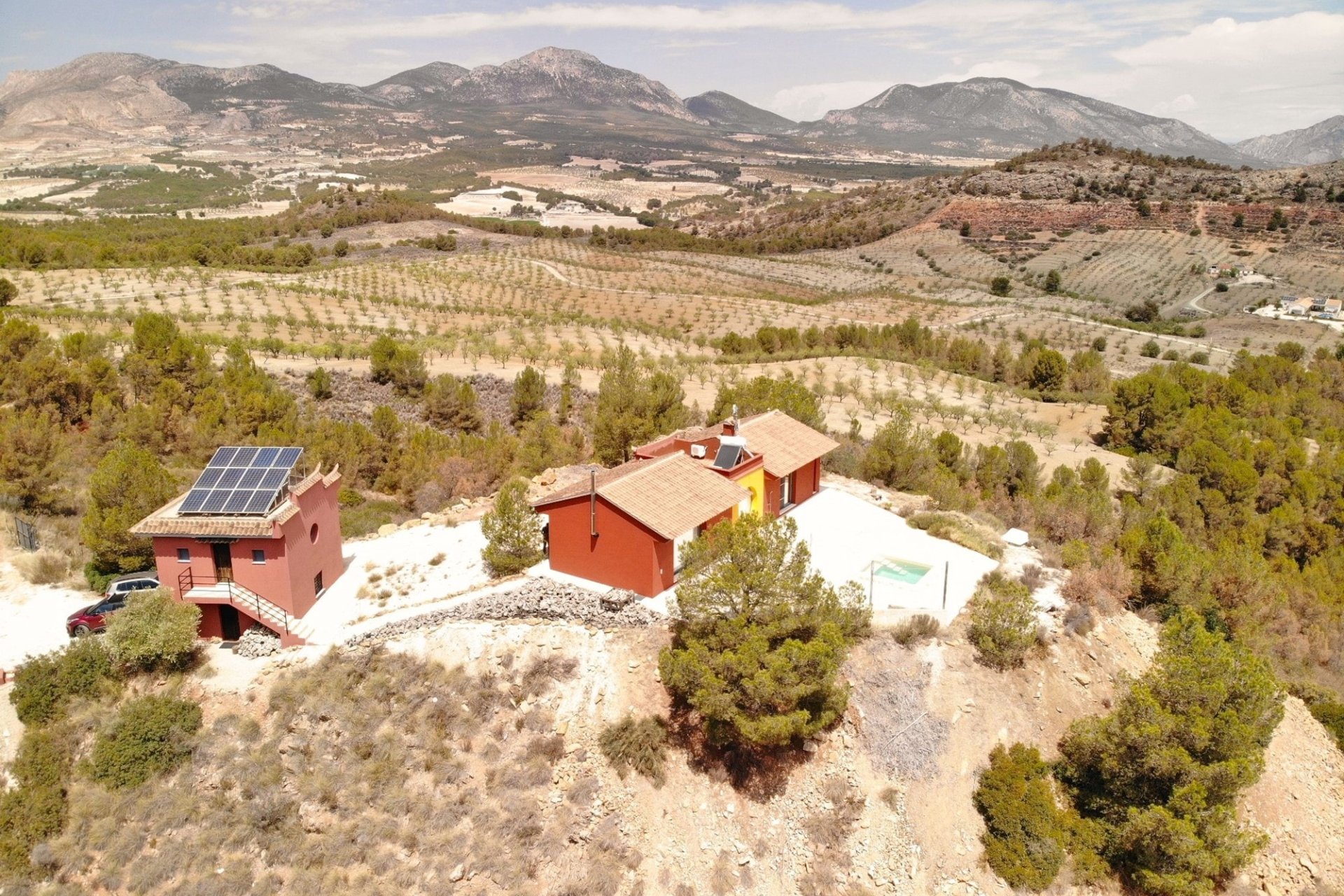 Reventa - Villa -
La Parroquia