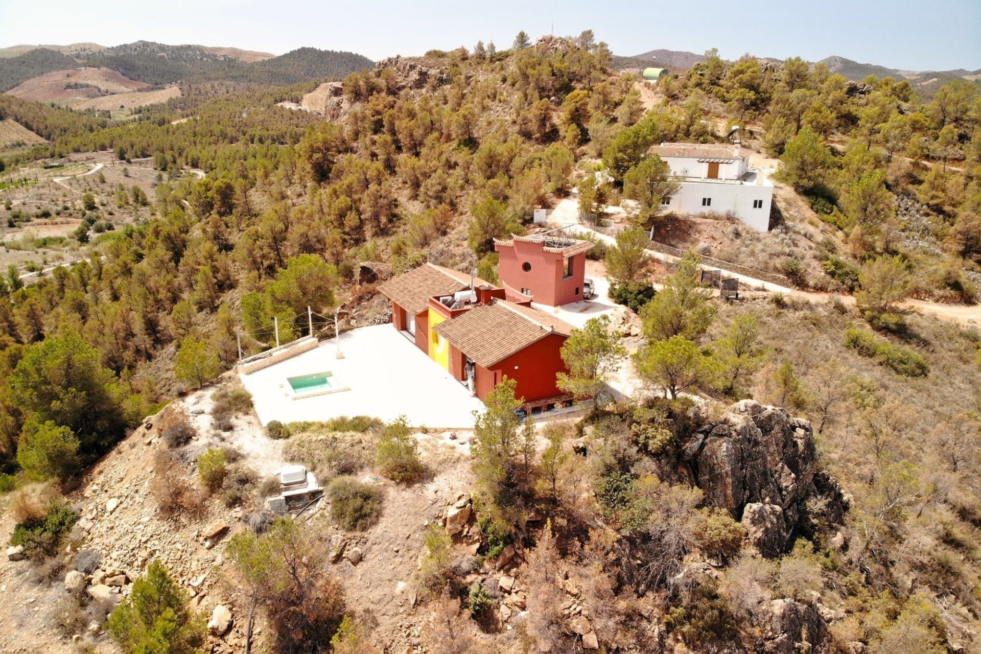 Reventa - Villa -
La Parroquia
