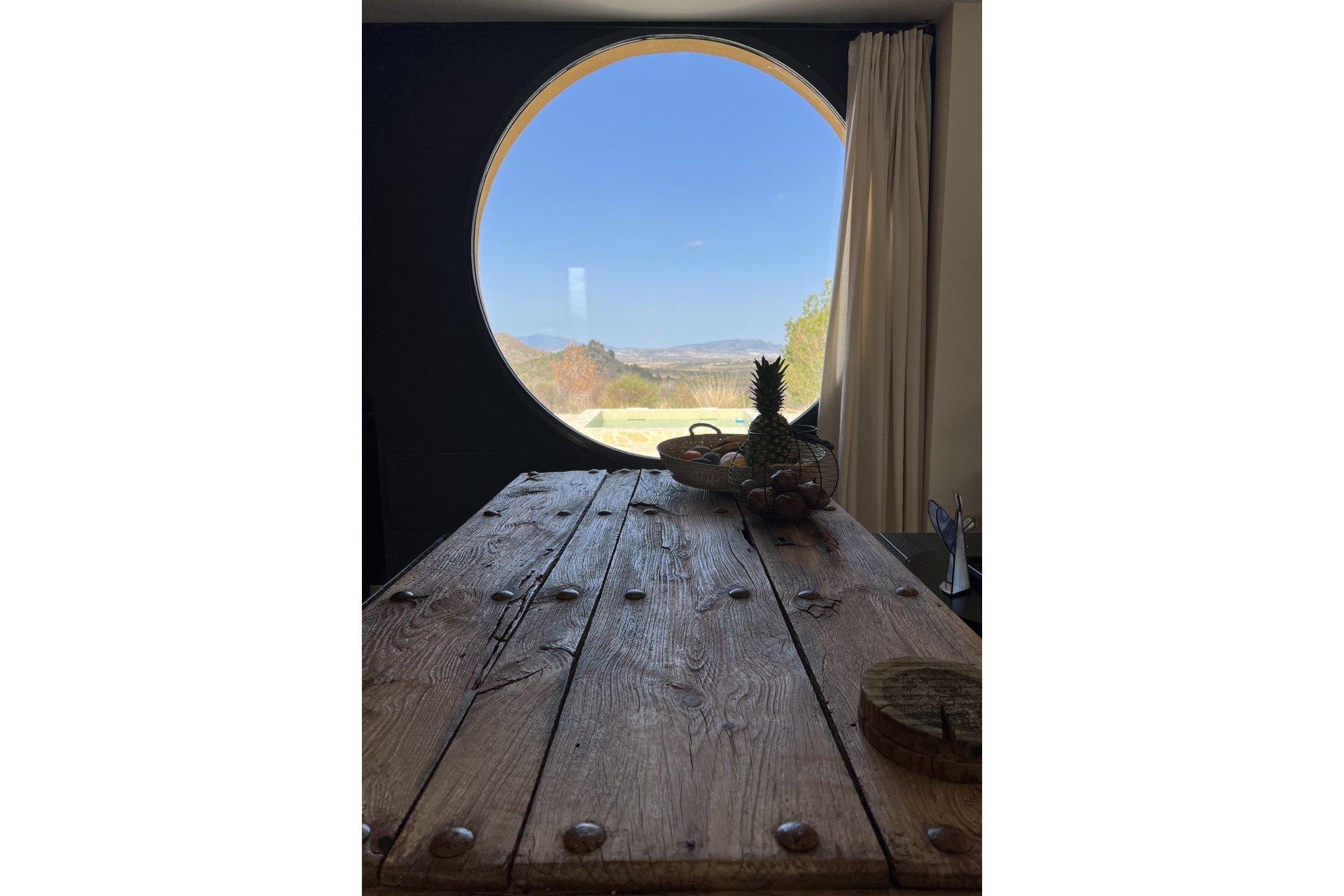 Reventa - Villa -
La Parroquia