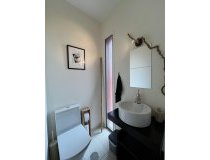 Reventa - Villa -
La Parroquia