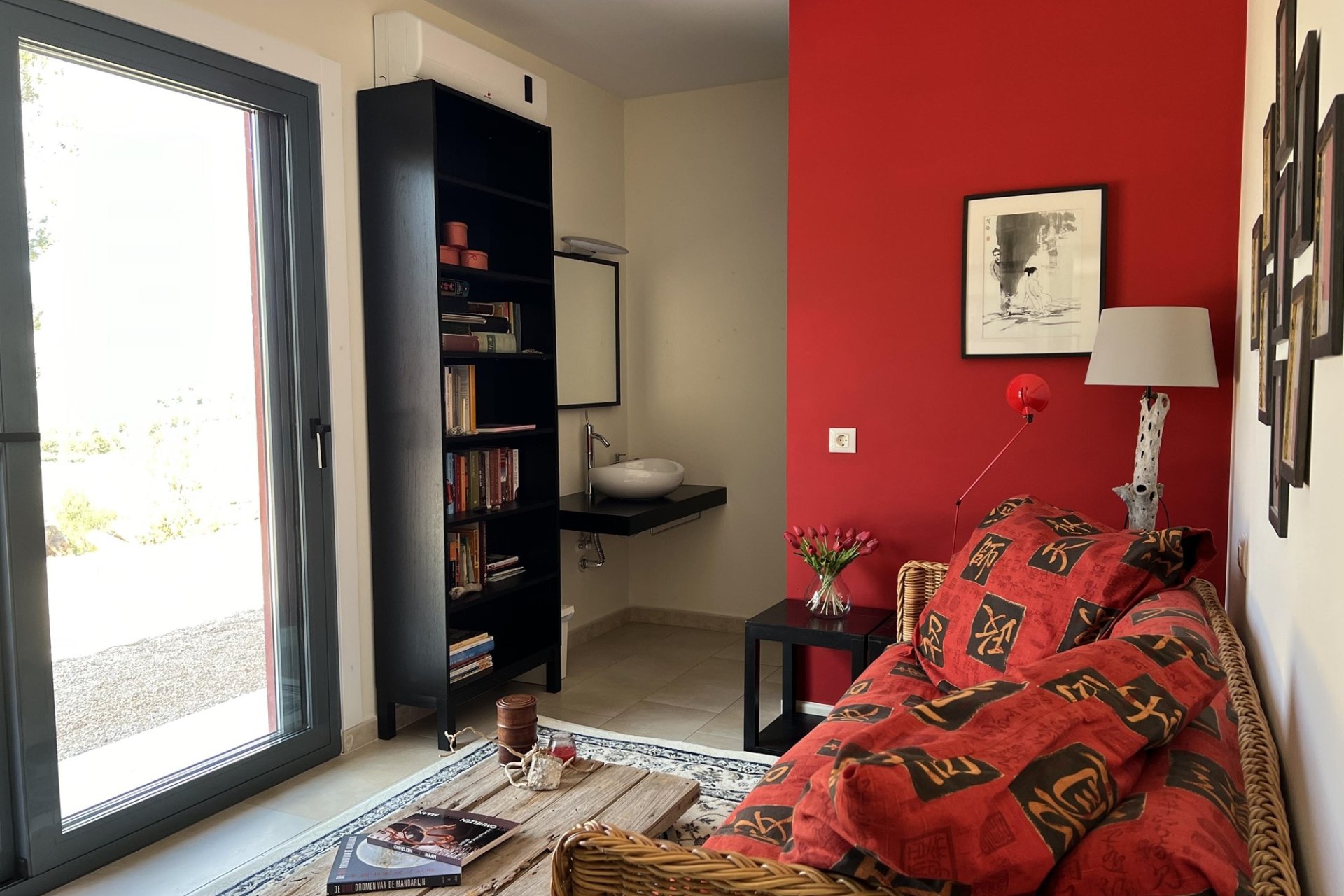 Reventa - Villa -
La Parroquia