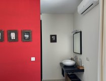 Reventa - Villa -
La Parroquia