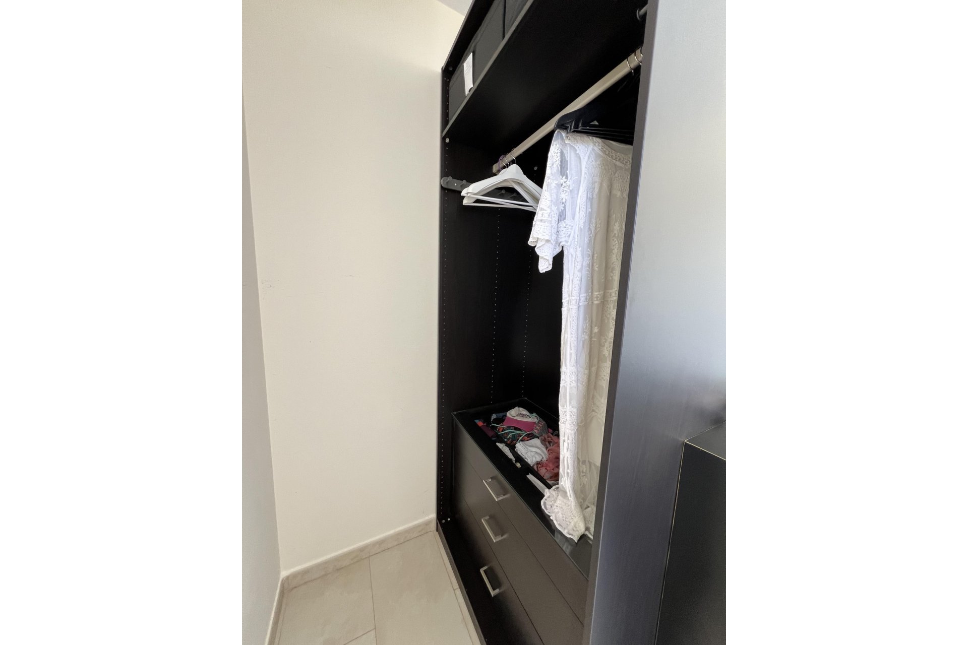 Reventa - Villa -
La Parroquia