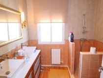 Reventa - Villa -
La Parroquia