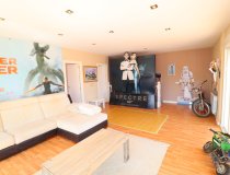 Reventa - Villa -
La Parroquia